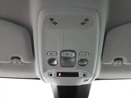 Photo 63 Peugeot 208  BlueHDi 100 S&S BVM6