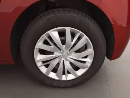 Photo 36 Peugeot 208  BlueHDi 100 S&S BVM6