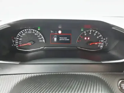 Photo 33 Peugeot 208  BlueHDi 100 S&S BVM6