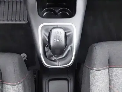 Photo 13 Citroën C3  PureTech 82 S&S BVM5