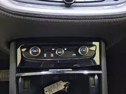 Photo 44 Opel Grandland X  Hybrid4 300 ch AWD BVA8