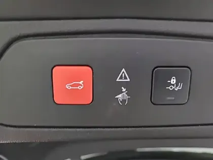 Photo 52 Opel Grandland X  Hybrid4 300 ch AWD BVA8