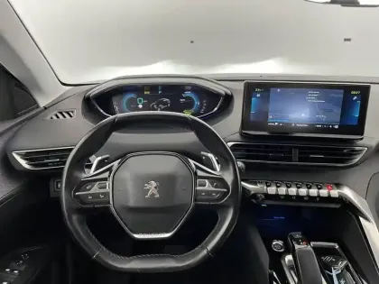 Photo 21 Peugeot 3008  Hybrid 225 e-EAT8