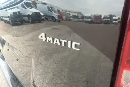 Photo 36 Mercedes CLA sse V Extra-Long 300 d 9G-TRONIC 4x4