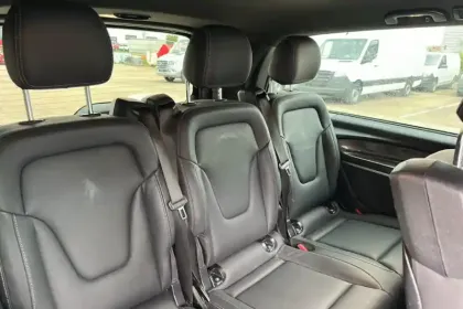 Photo 34 Mercedes CLA sse V Extra-Long 300 d 9G-TRONIC 4x4