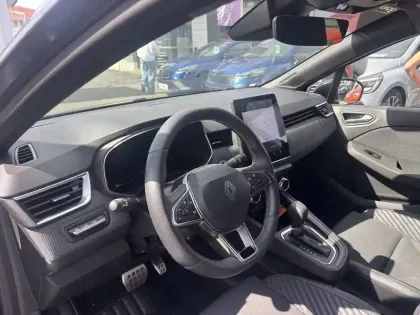 Photo 22 Renault Clio  E-Tech full hybrid 145 ch GSR2
