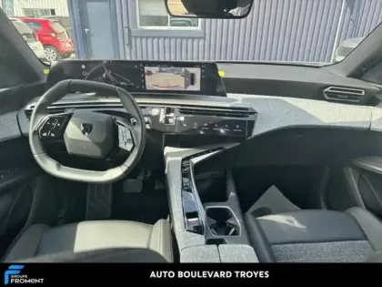 Photo 22 Peugeot 3008  1.2 Hybrid 136ch Allure e-DCS6