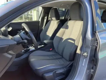 Photo 7 Peugeot 208 Gén. II Ph1 NG Allure 5