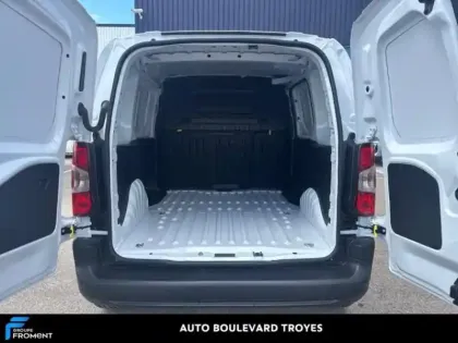 Photo 20 Peugeot Partner  M 800kg Electrique 136ch Batterie 54 kWh