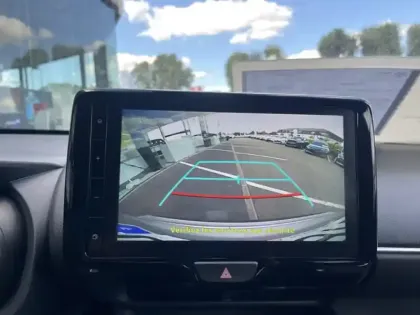 Photo 15 Toyota Yaris 1.5 HYBRID 116H DESIGN