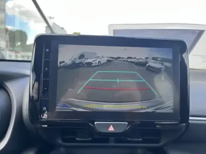 Photo 34 Toyota Yaris Gén. I Ph1 Design 5