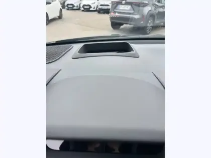 Photo 16 Toyota Yaris Gén. IV Ph1 NG Collection 5