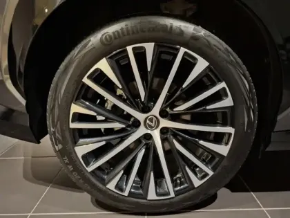 Photo 14 Lexus RZ Gén. I Ph1 Executive 5