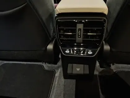 Photo 30 Lexus RZ Gén. I Ph1 Executive 5