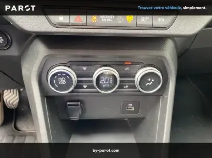 Photo 13 Dacia Jogger 1.0 ECO-G 100ch Extreme+ 5 places