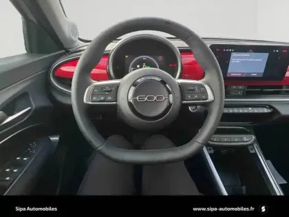 Photo 12 Fiat 600 e 54 kWh 156 ch