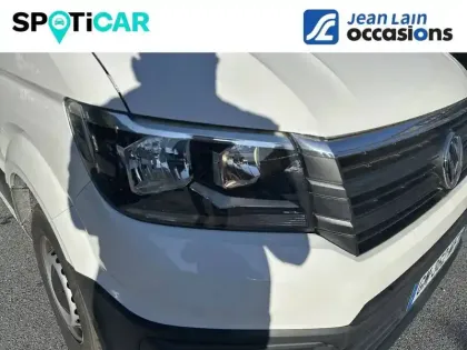 Photo 35 Volkswagen Crafter  VAN 35 L4H3 2.0 TDI 140 CH BVA