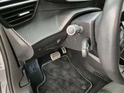 Photo 20 Peugeot 2008  Electrique 136 ch