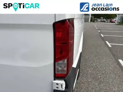 Photo 16 Volkswagen Crafter  VAN 35 L3H3 2.0 TDI 140 CH BVA