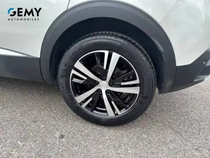 Photo 33 Peugeot 3008  PureTech 130ch S&S EAT8