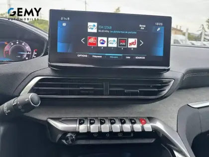 Photo 14 Peugeot 3008  PureTech 130ch S&S EAT8