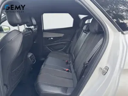 Photo 32 Peugeot 3008  PureTech 130ch S&S EAT8