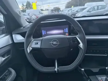 Photo 8 Opel Frontera  1.2 Turbo Hybrid 136 ch e-DCT6