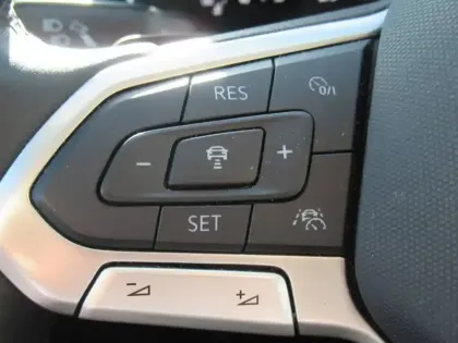 Photo 25 Volkswagen Polo  1.0 TSI 95 S&S DSG7