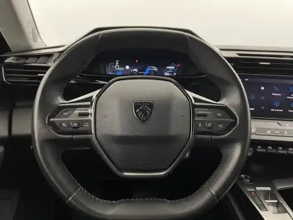 Photo 22 Peugeot 308  SW PHEV 180 e-EAT8