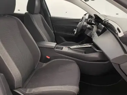 Photo 27 Peugeot 308  SW PHEV 180 e-EAT8