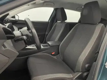 Photo 13 Peugeot 308  SW PHEV 180 e-EAT8