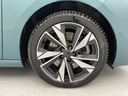 Photo 17 Peugeot 308  SW PHEV 180 e-EAT8