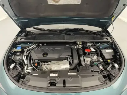 Photo 20 Peugeot 308  SW PHEV 180 e-EAT8