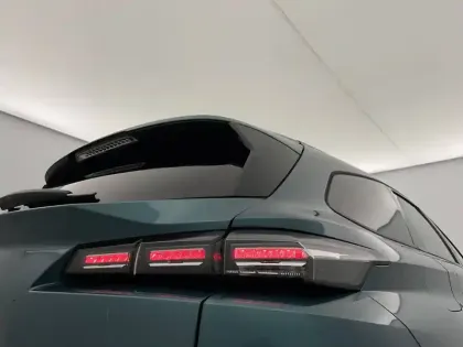 Photo 24 Peugeot 308  SW PHEV 180 e-EAT8