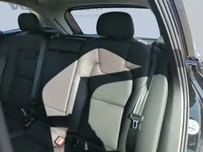 Photo 8 Volvo Xc60  T6 Recharge AWD 253 ch + 145 ch Geartronic 8