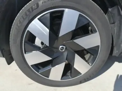 Photo 14 Volvo Xc60  T6 Recharge AWD 253 ch + 145 ch Geartronic 8