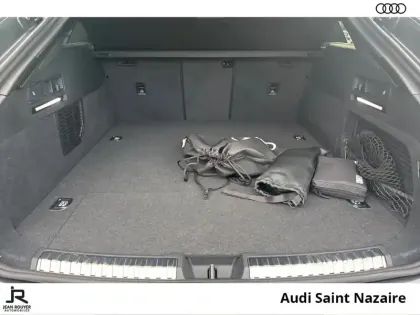 Photo 11 Audi A6  Avant e-hybrid 367 ch S tronic 7 Quattro