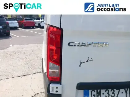 Photo 36 Volkswagen Crafter  VAN 35 L3H3 2.0 TDI 140 CH BVA