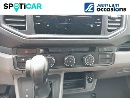 Photo 17 Volkswagen Crafter  VAN 35 L3H3 2.0 TDI 140 CH BVA