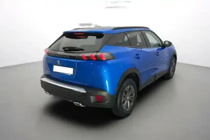 Photo 37 Peugeot 2008  PureTech 130 S&S BVM6