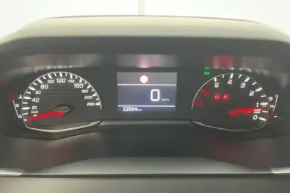 Photo 48 Peugeot 2008  PureTech 130 S&S BVM6