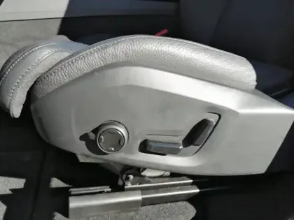 Photo 65 Volvo Xc60  T6 AWD Hybride rechargeable 253 ch+145 ch Geartronic 8