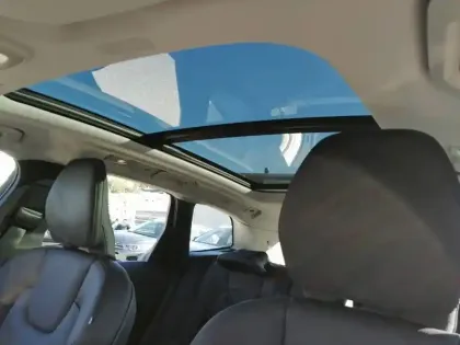 Photo 37 Volvo Xc60  T6 AWD Hybride rechargeable 253 ch+145 ch Geartronic 8