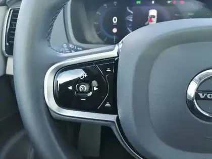 Photo 11 Volvo Xc90  T8 AWD Hybride Rechargeable 310+145 ch Geartronic 8 7pl