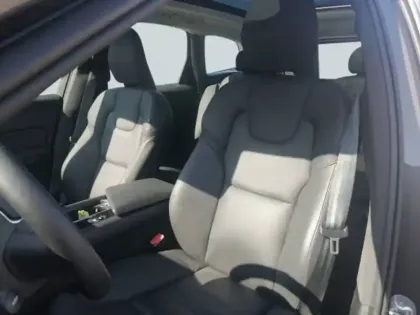 Photo 7 Volvo Xc60  T6 AWD Hybride rechargeable 253 ch+145 ch Geartronic 8