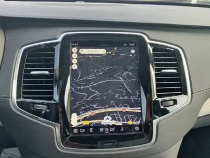 Photo 18 Volvo Xc90  T8 AWD Hybride Rechargeable 310+145 ch Geartronic 8 7pl