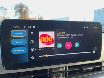 Photo 33 Fiat 600 e 54 kWh 156 ch