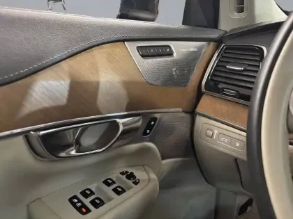 Photo 12 Volvo Xc90  T8 Twin Engine 303+87 ch Geartronic 7pl