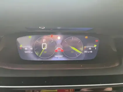 Photo 43 Peugeot 308  BlueHDi 130ch S&S EAT8