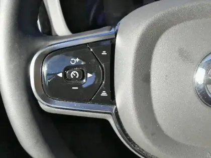 Photo 11 Volvo XC60  T6 AWD Hybride rechargeable 253 ch+145 ch Geartronic 8